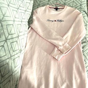 Tommy Hilfiger size medium soft pink sweater dress brand new never worn